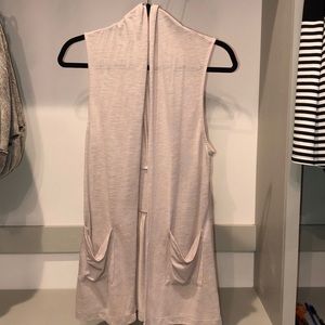 Banana republic tan vest size small